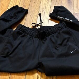 Nike womenBlack Sweatpants with Logo